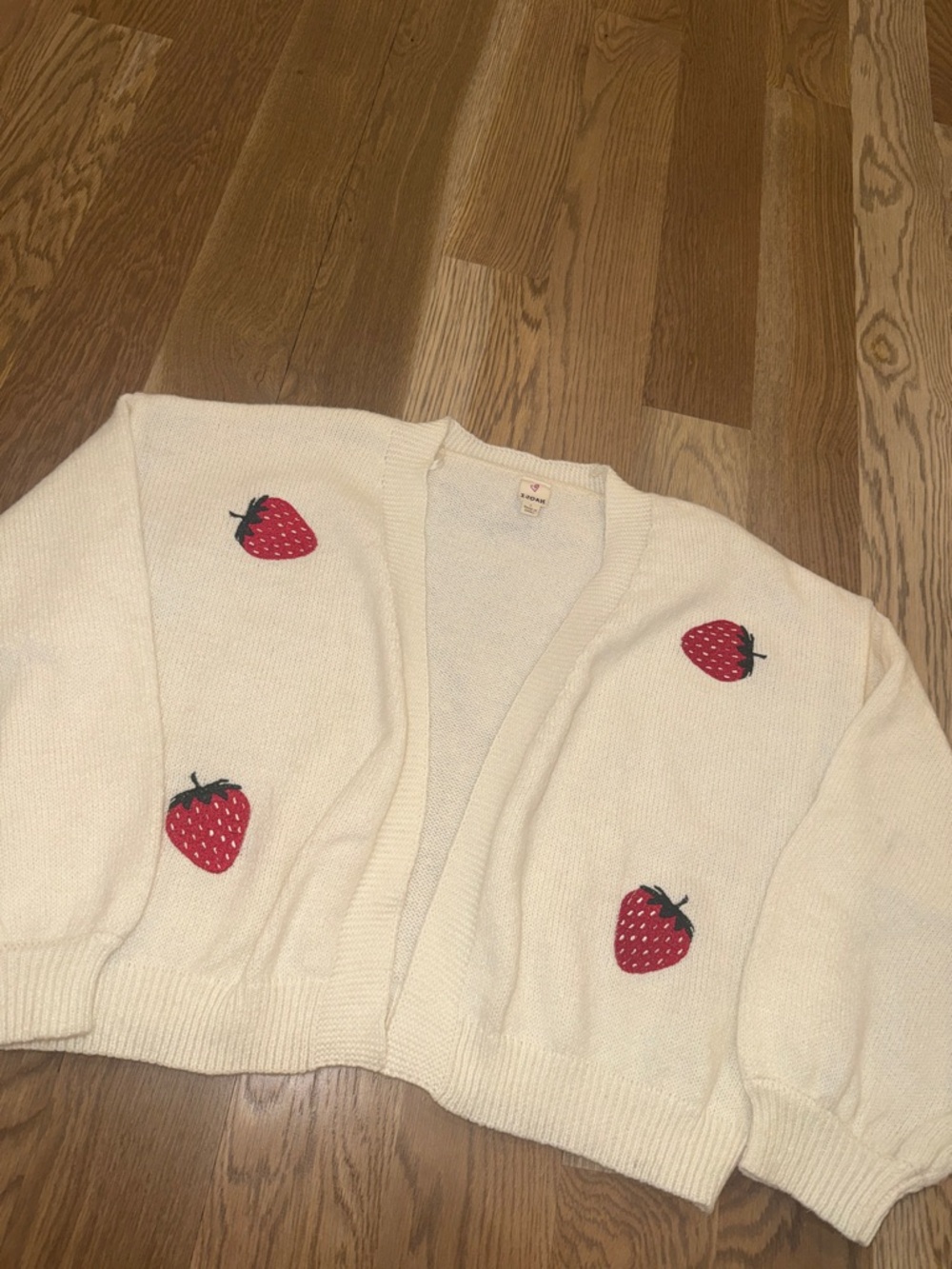 Ijoah Open-Front Strawberry Embroidery Cardigan